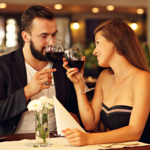 Lựa chọn trang phục gọn gàng cũng là điểm cộng trong lòng đối phương