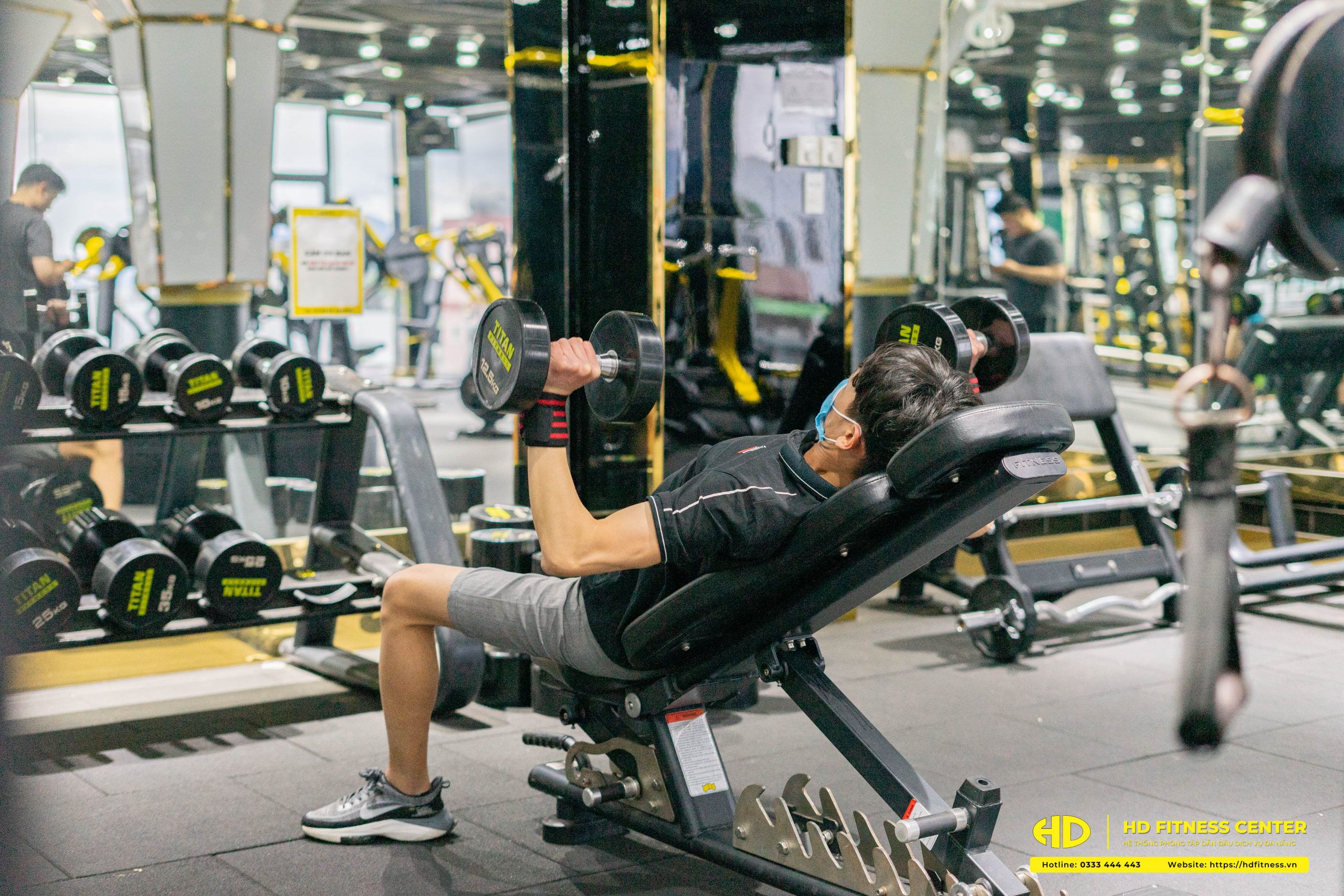 Tập gym giúp giảm căng thẳng